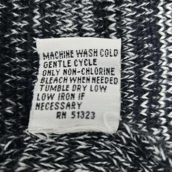 Kenneth Cole Button Up Cardigan Size Small - Picture 4 of 5